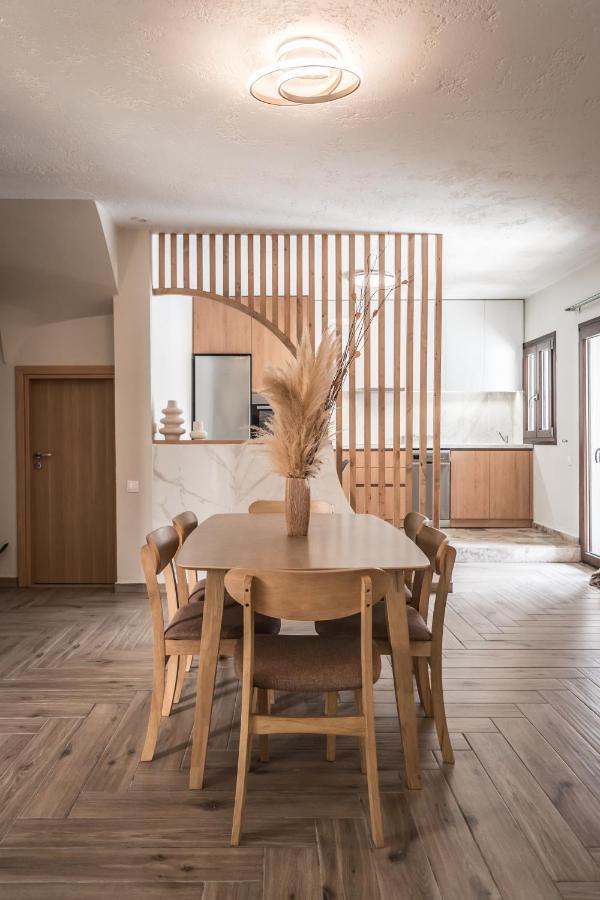 Niriides Luxury Villas แอร์ซอนิสซอส ภายนอก รูปภาพ