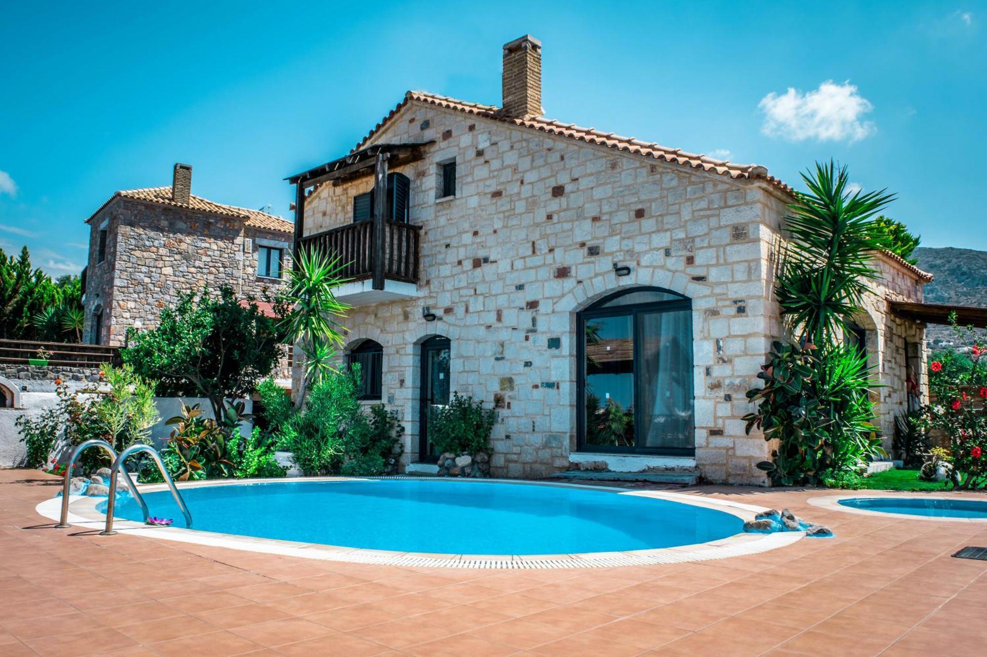 Niriides Luxury Villas แอร์ซอนิสซอส ภายนอก รูปภาพ